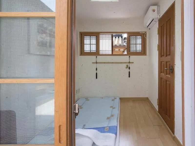 Xiwoo Hanok Guesthouse Seúl 2*,  Corea del Sur