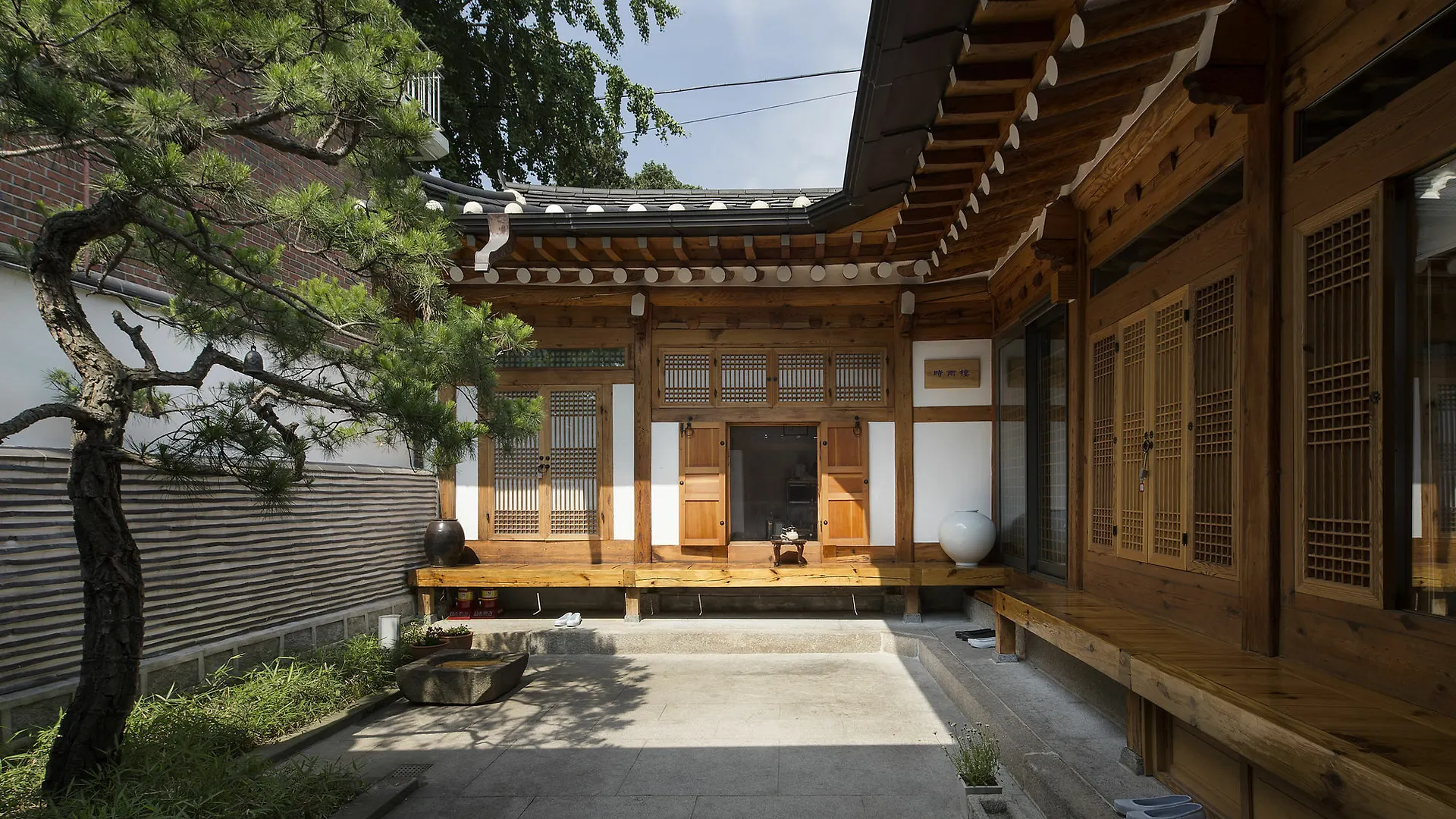 Xiwoo Hanok Guesthouse Seúl